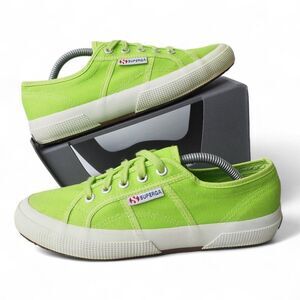 Superga 2750 Cotu Classic Lace-up Sneakers 'Acid Green' Women's‎ 7